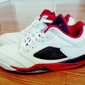Retro Jordan 5 "Fire Red"