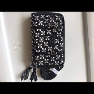 Thirty one wallet