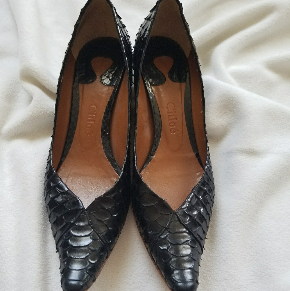 Chloe Black Python Pumps