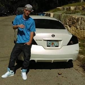 Meet your Posher, Derek