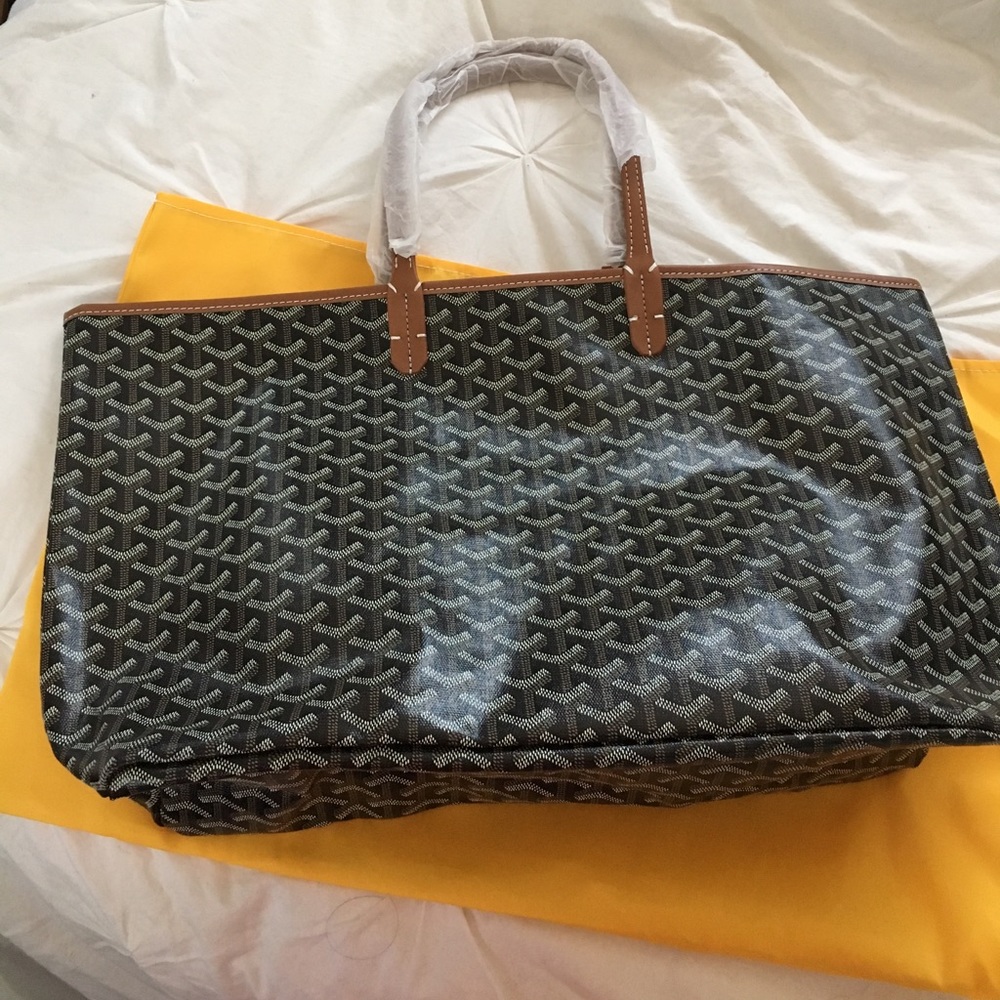 Black and brown tote