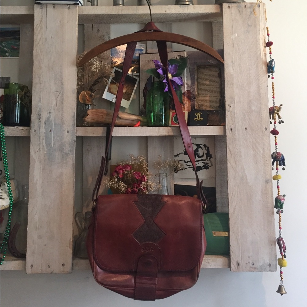 Vintage leather bag