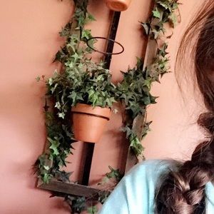 Meet your Posher, Gabriella