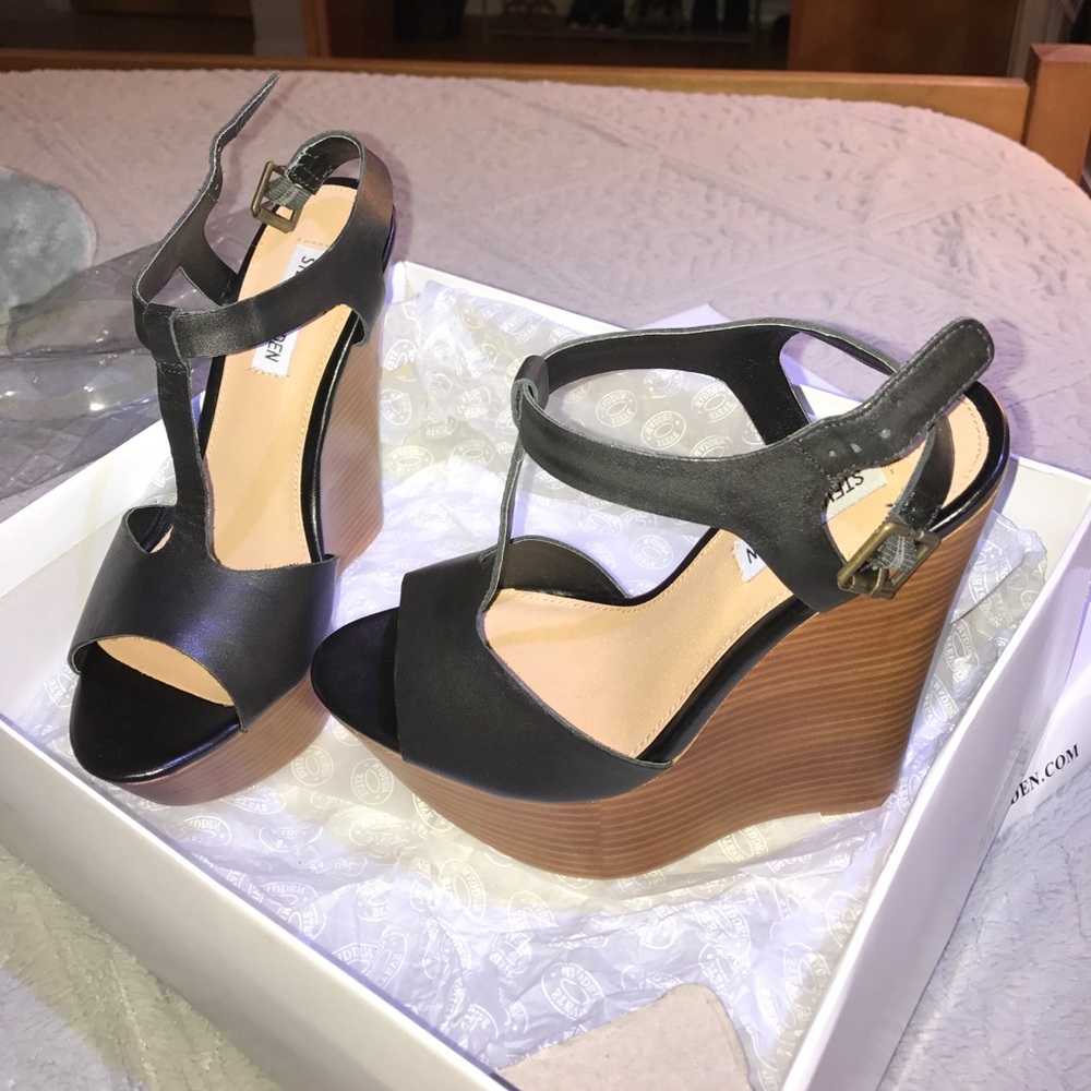 *NEW* 😍 Steve Madden Chayser Leather 7.5 Wedges - Picture 4 of 4