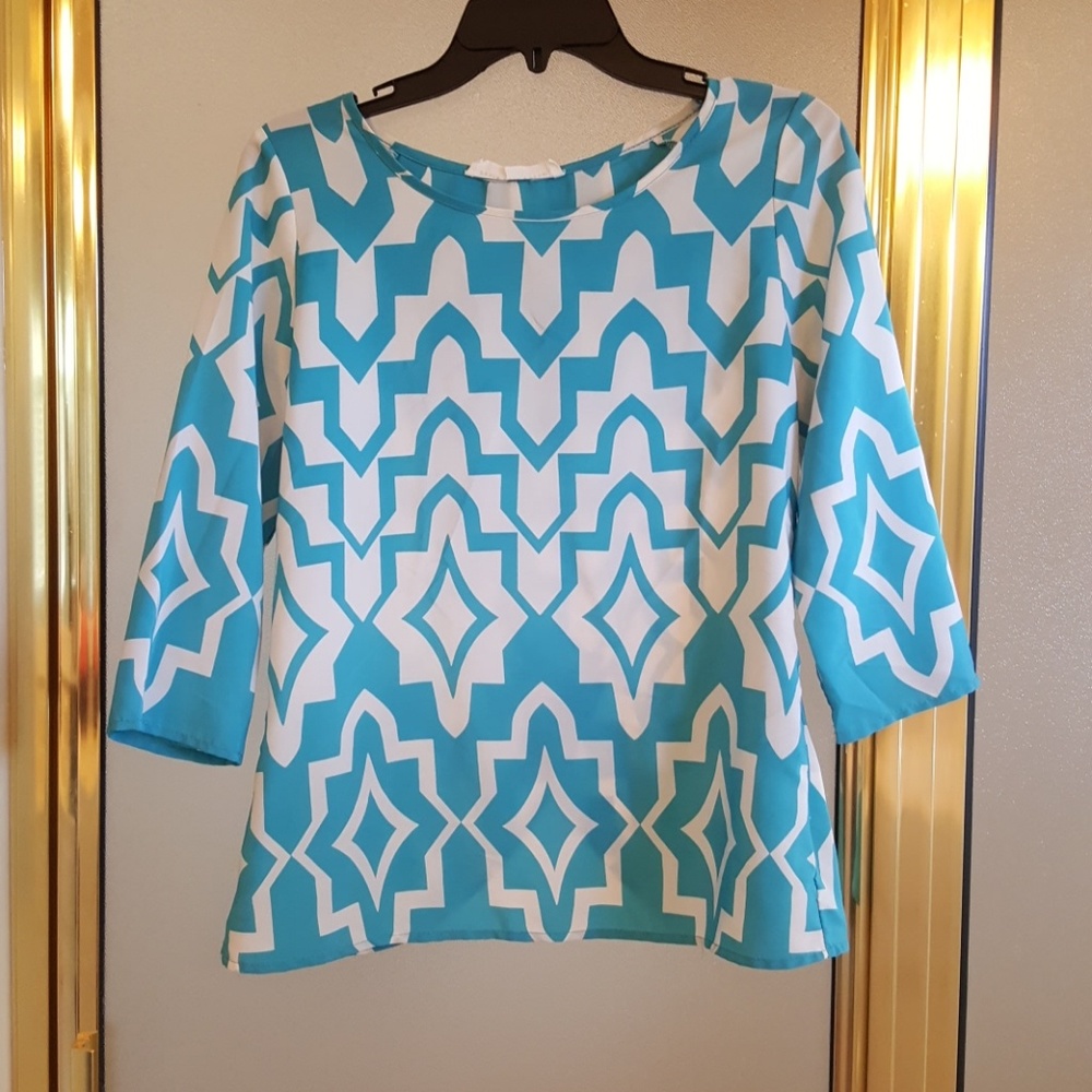 Tulip Top. Cute Pattern