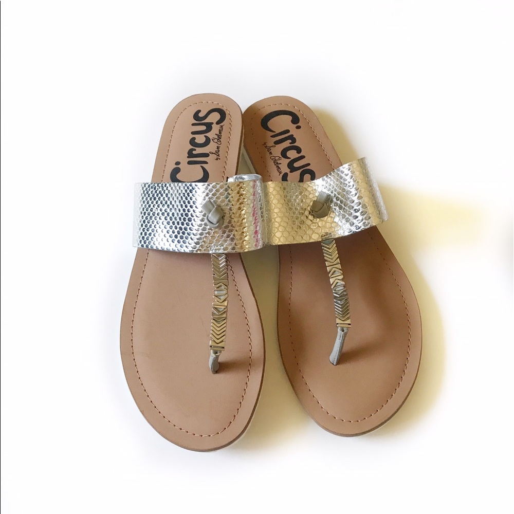 NWOT Circus by Sam Edelman Silver Sandals, sz 10