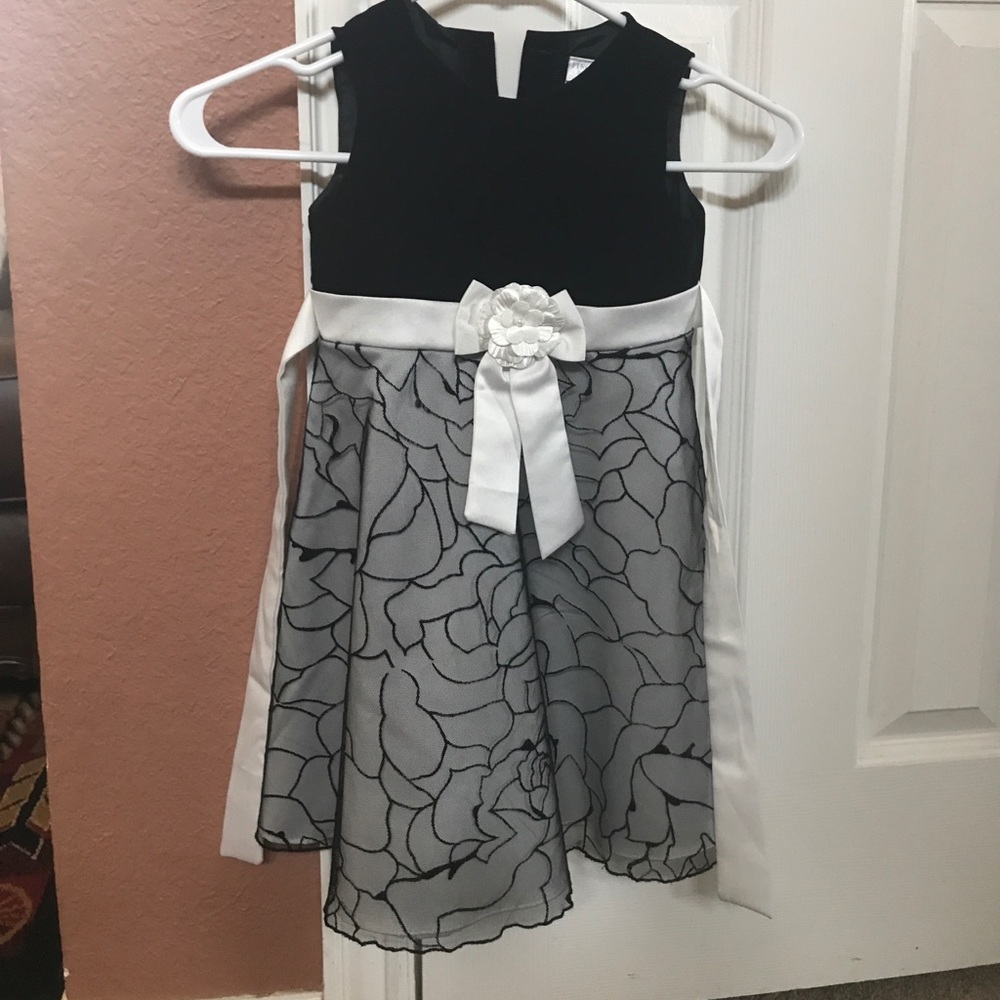 Little girls dress.