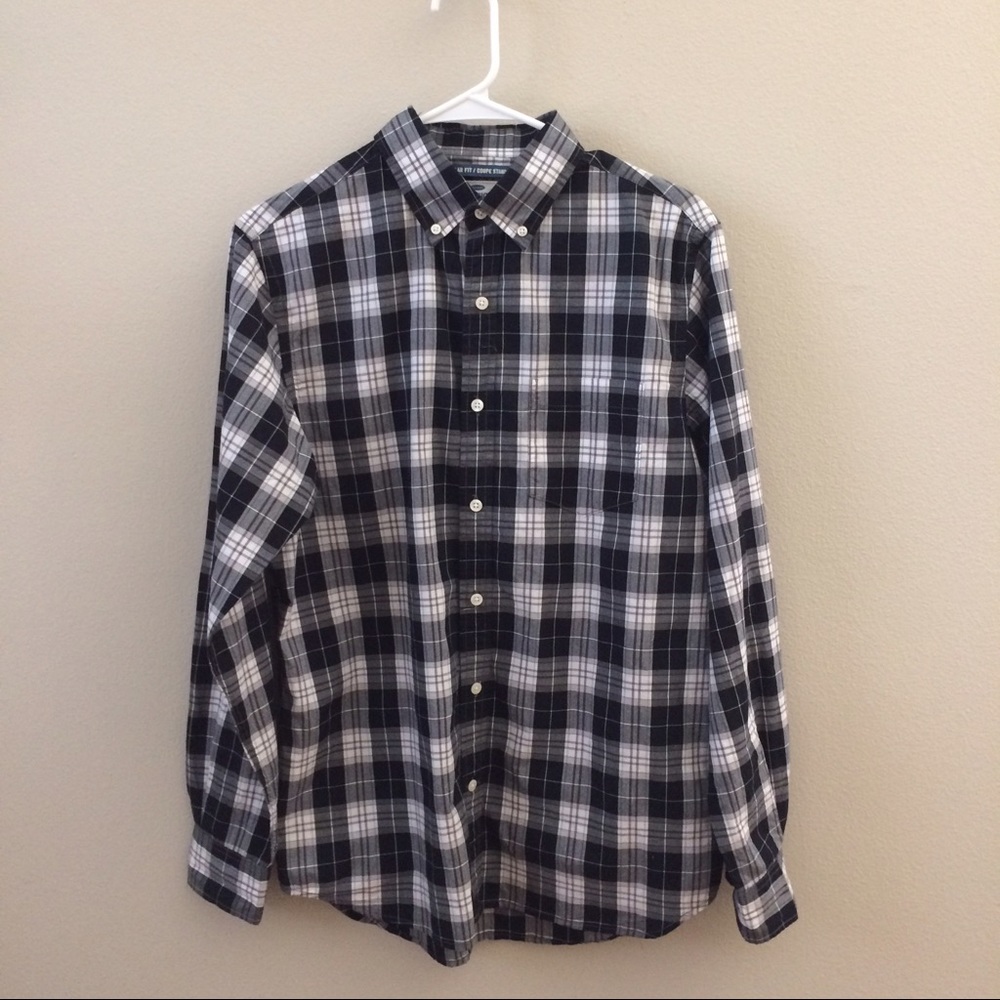 Old Navy Regular-Fit Classic Shirt