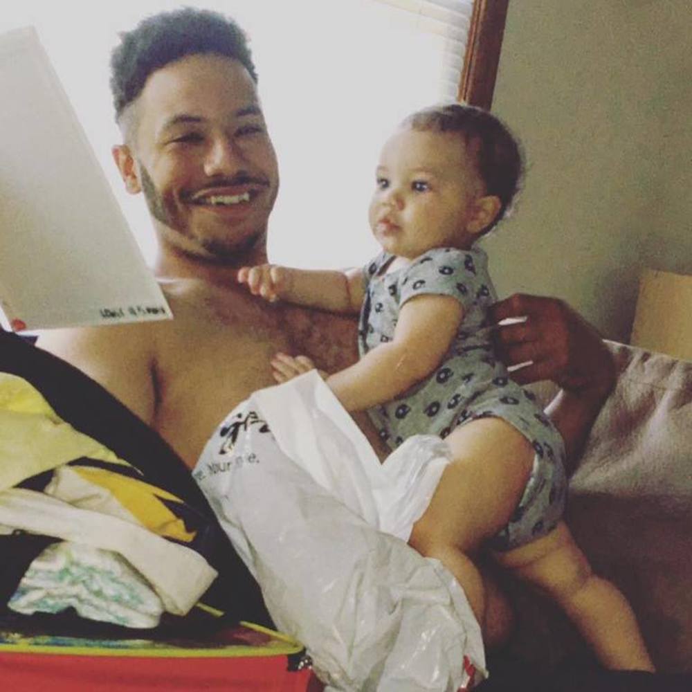 Meet your Posher, Lewis