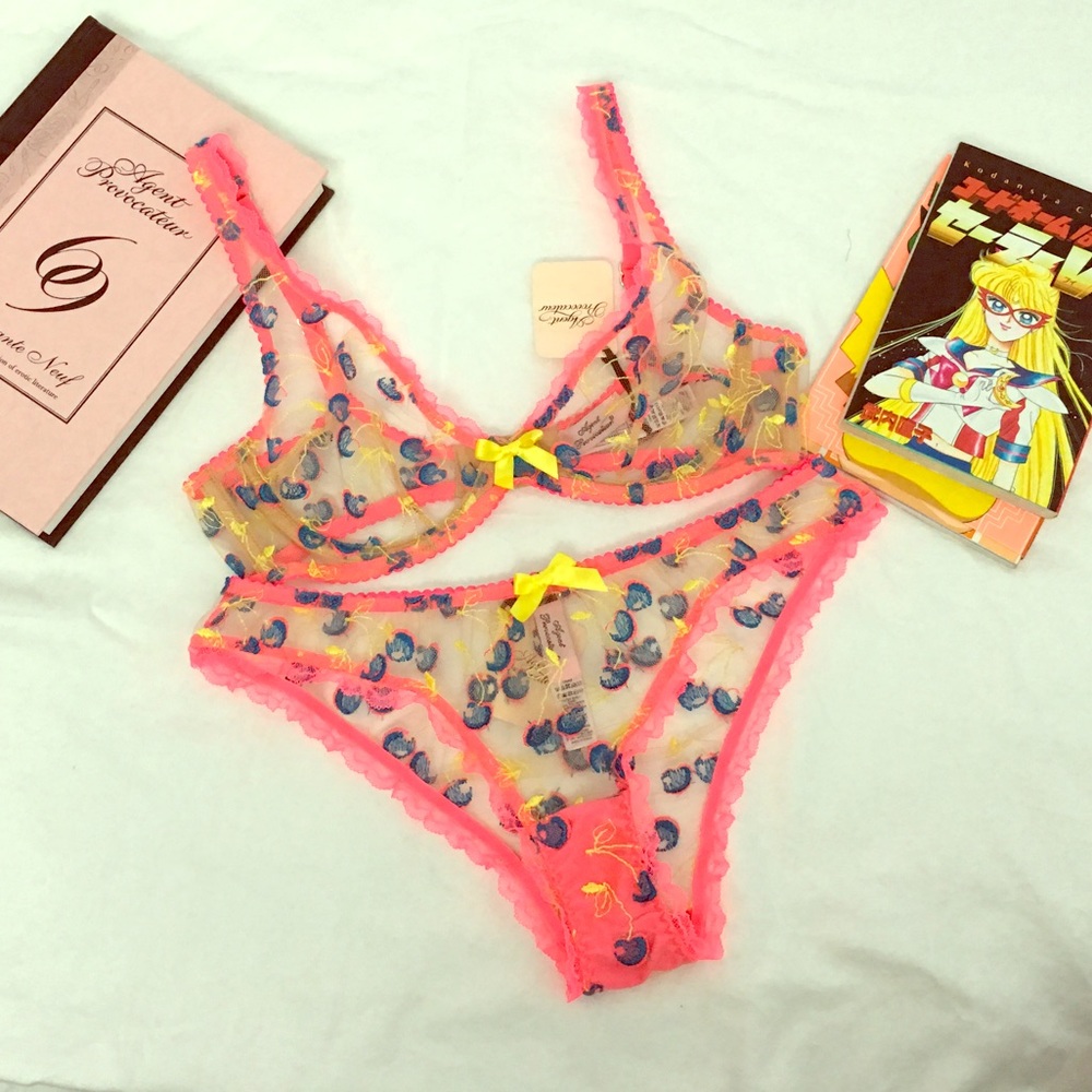Agent Provocateur Cherrie Top and Brief 🍒💙💖