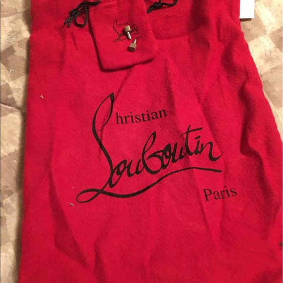 Shoes - Picture 2 of 7