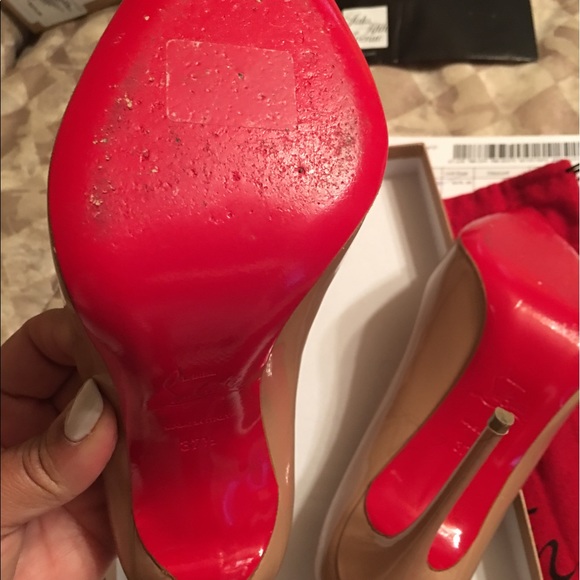 Shoes - Picture 4 of 7