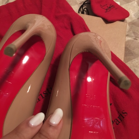 Shoes - Picture 5 of 7