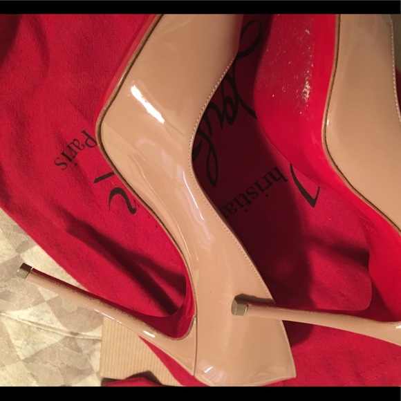 Shoes - Picture 6 of 7