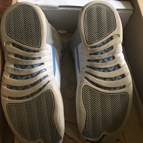 Air Jordan 12 Retro - Picture 4 of 4
