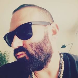 Meet your Posher, Marc