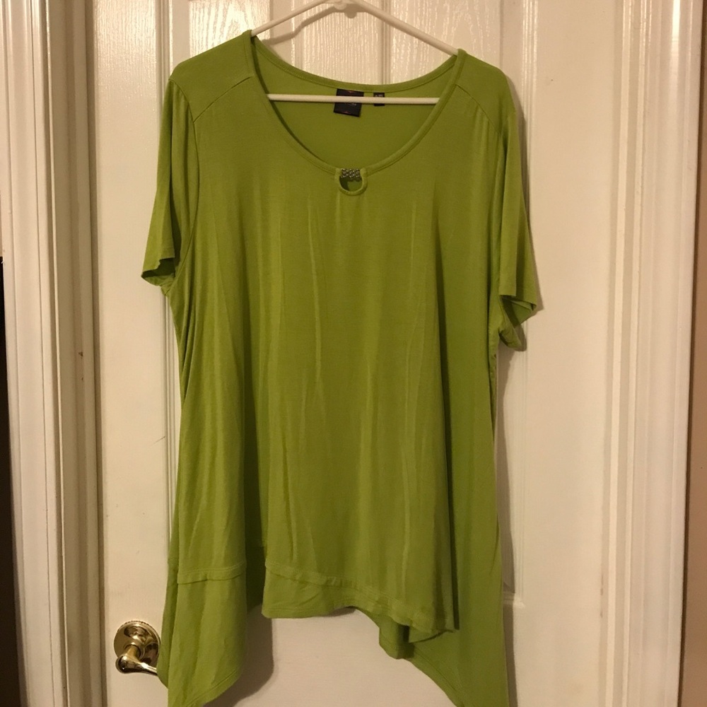 Nice Blouse in excellent condition!