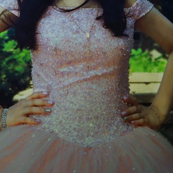 HOUSE OF WU Quinceañera dress - Picture 2 of 8