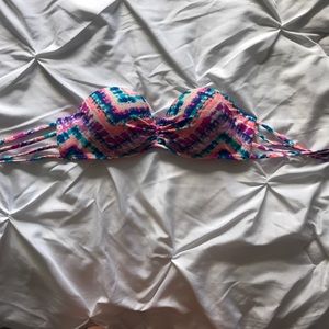 Multicolored strapless swim suit top