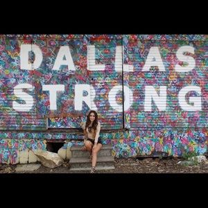 Meet your Posher, Angela