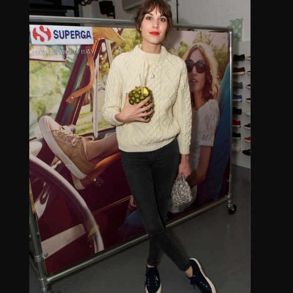 ✨ Gifted ✨ - Picture 2 of 8