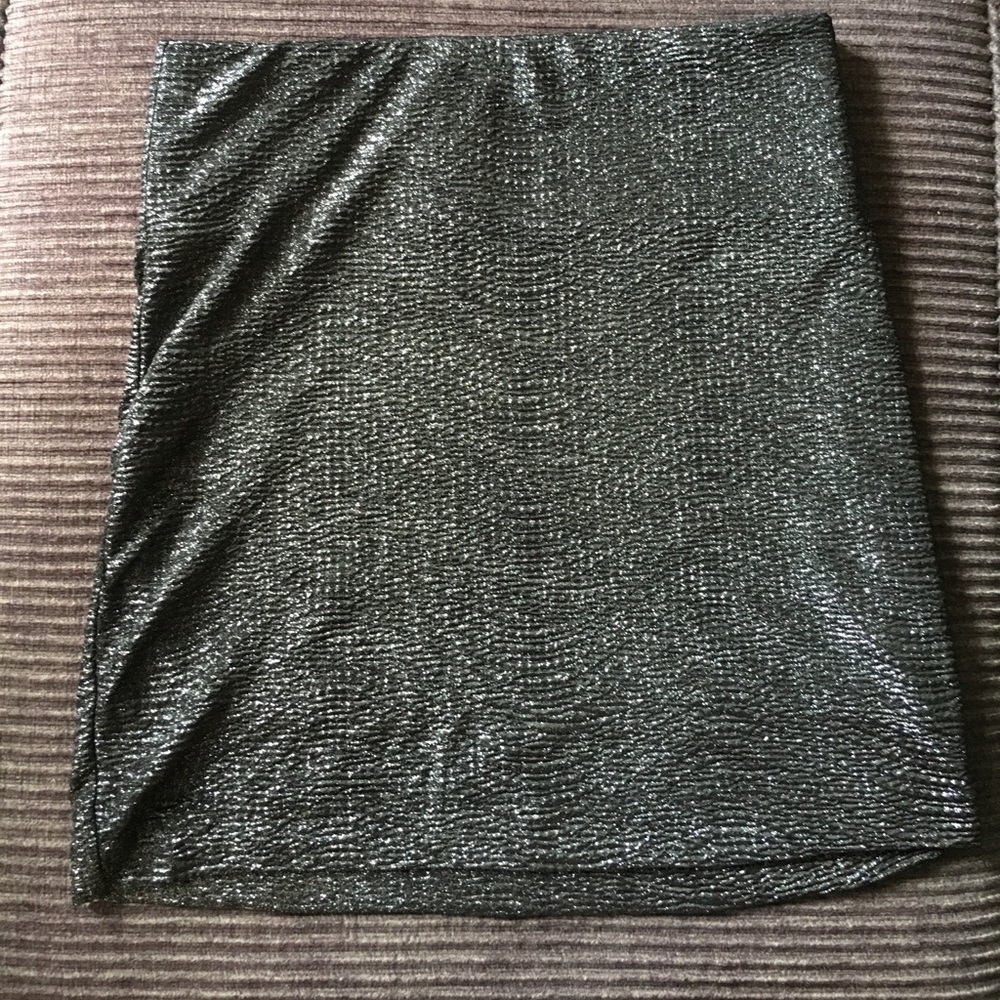 BCBGeneration sparkly black miniskirt S