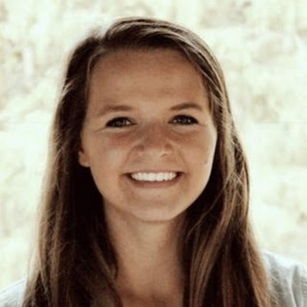 Meet your Posher, Alyson