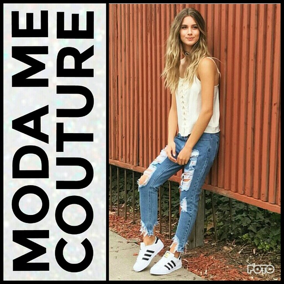 DISTRESSED JEANS - Picture 3 of 4