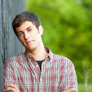 Meet your Posher, Derek