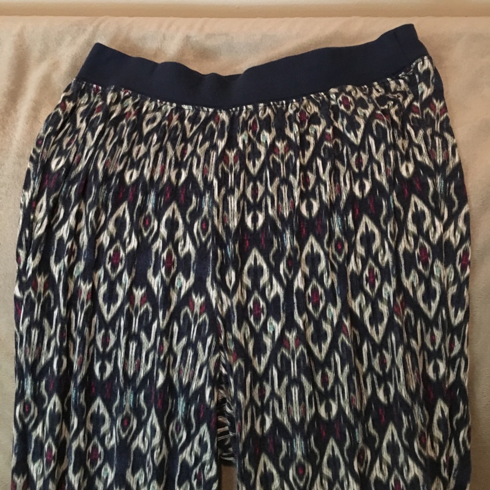 Pants - Picture 2 of 3