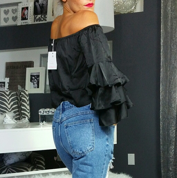 💋Last 1💋'MIDNIGHT ROSE' SEXY OFF SHOULDER TOP - Picture 2 of 3