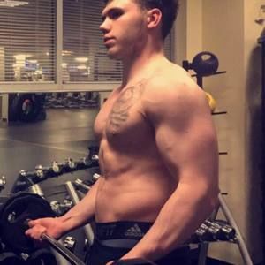 Meet your Posher, Travis