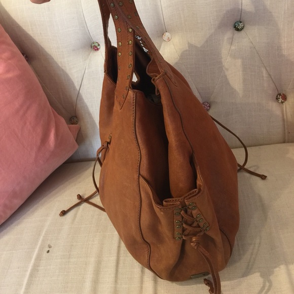 Handbag - Picture 3 of 4