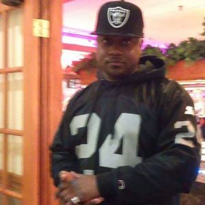 Meet your Posher, Hakim