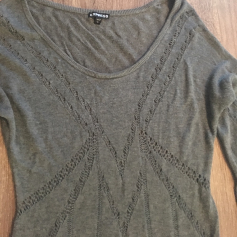 Express sweater - Picture 3 of 3