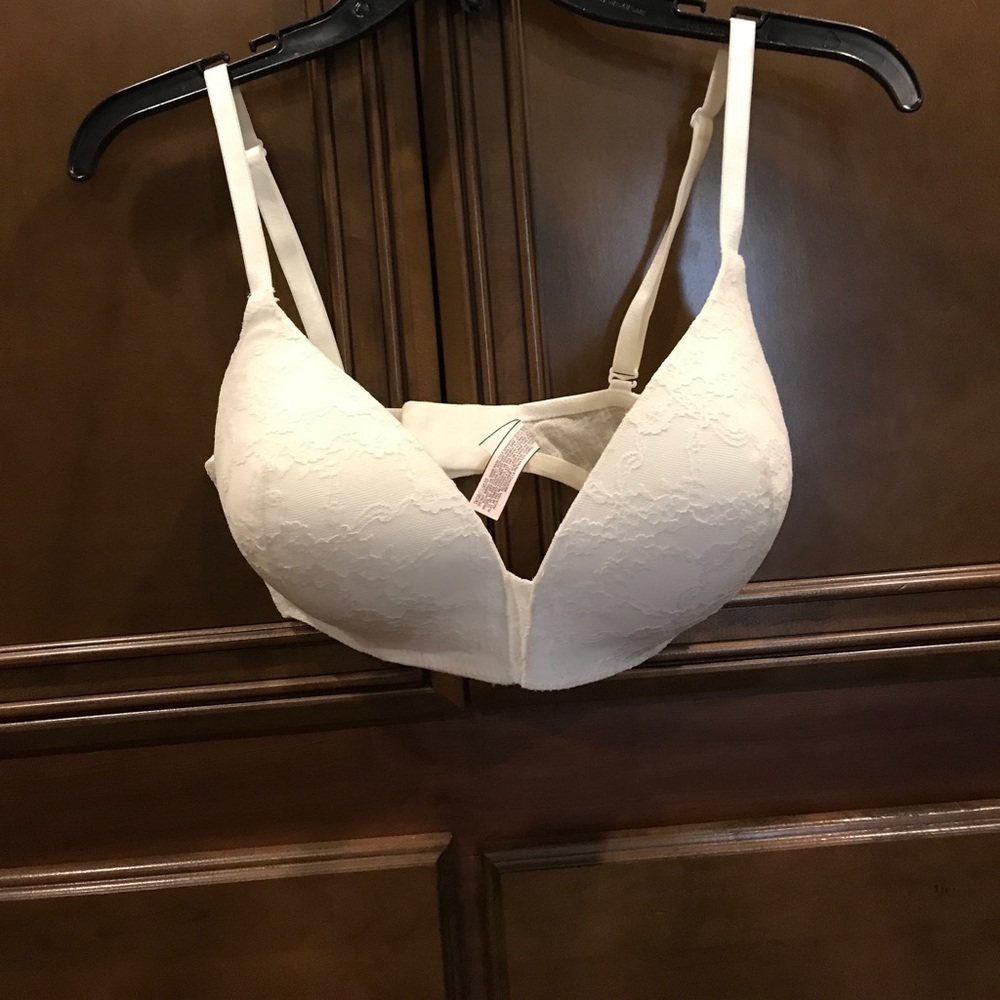 Victoria Secret unlined bra