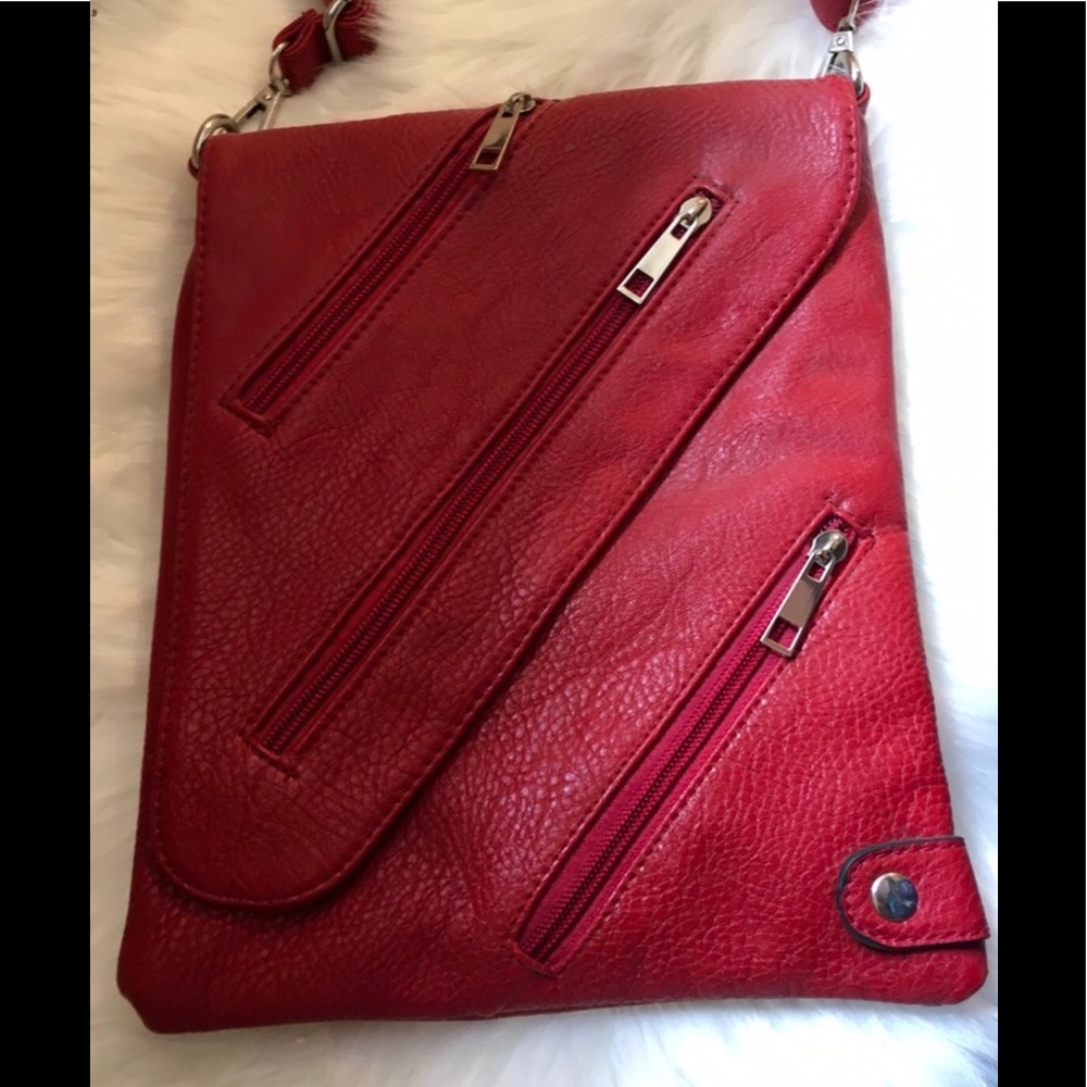 NWOT - GENUINE LEATHER Crossbody Purse