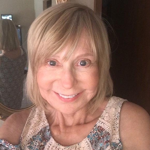 Meet your Posher, Paula - Picture 6 of 6