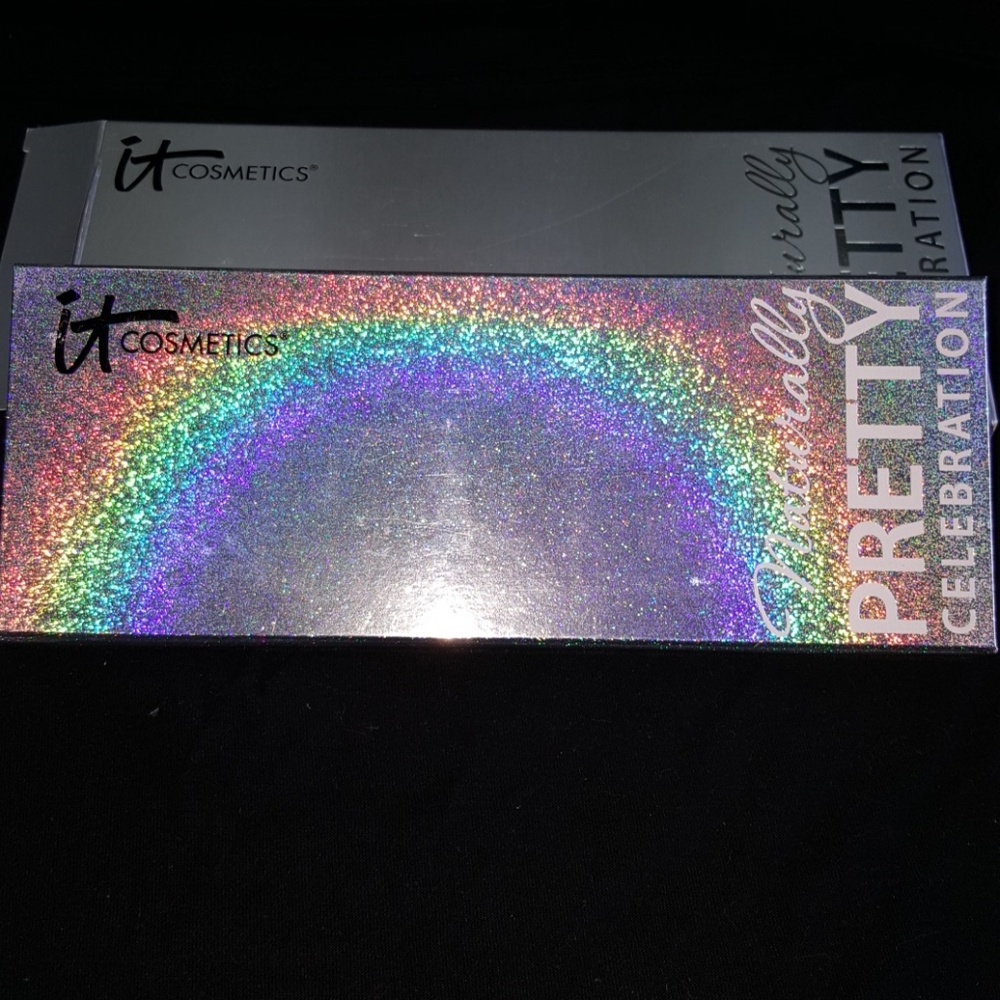 It Cosmetics Naturally Pretty Celebration Palette