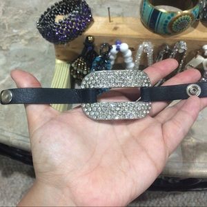 Buckle studded bracelet