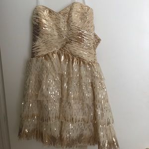 Beautiful formal dress!