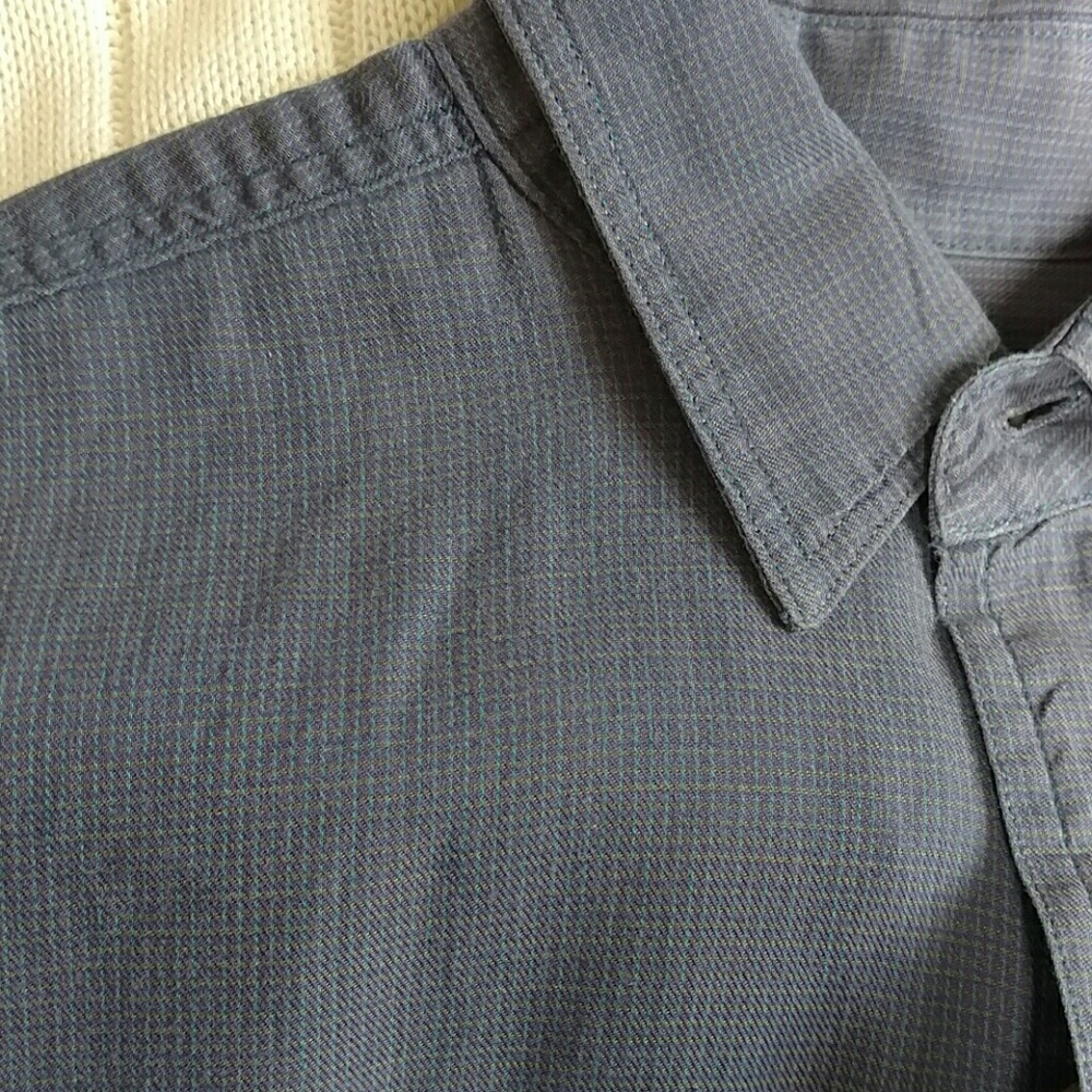 90s Long sleeve blue button down Eddie Bauer small