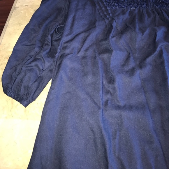 3/4 Length Sleeve Blouse - Picture 4 of 4