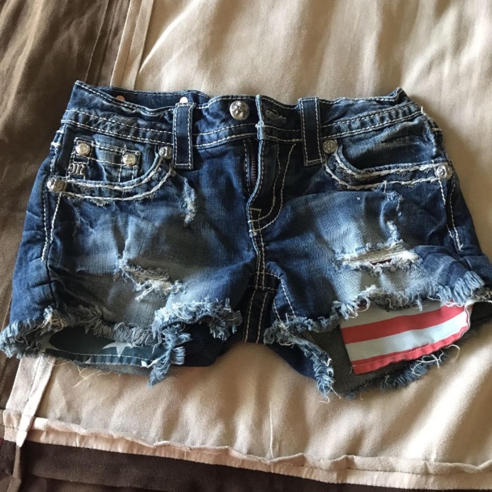 Miss Me jean shorts