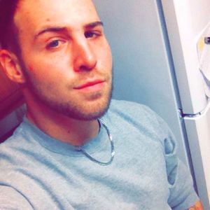 Meet your Posher, Dustin