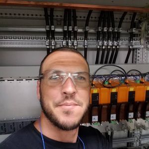 Meet your Posher, Joel