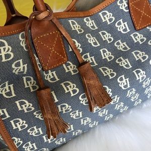 Double tassel made w/ genuine brown leather