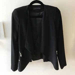 Zara black blazer with zippers