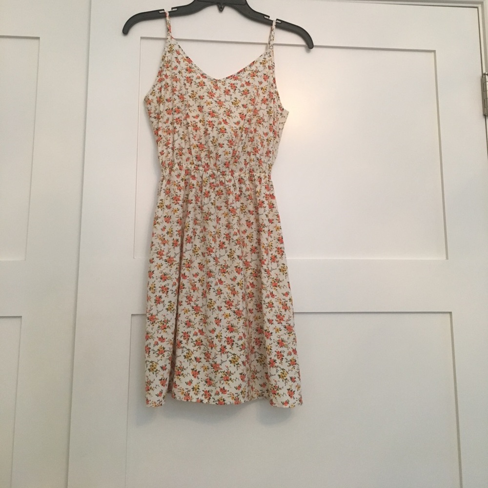 NWT. Floral Sundress