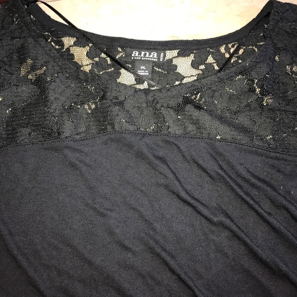 Black top - Picture 3 of 3